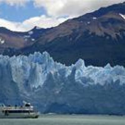 Sortie en bateau pour découvrir les glaciers