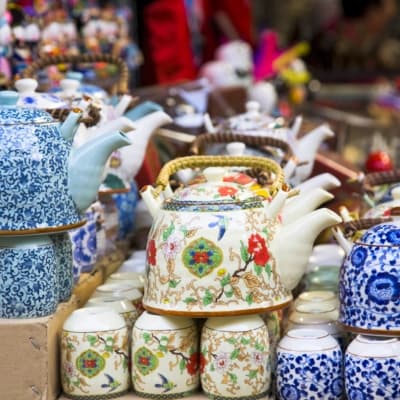 Dégustation de thé dans une maison de thé traditionnelle (Shanghai)