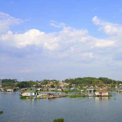 Kampong Khleang, un véritable village flottant