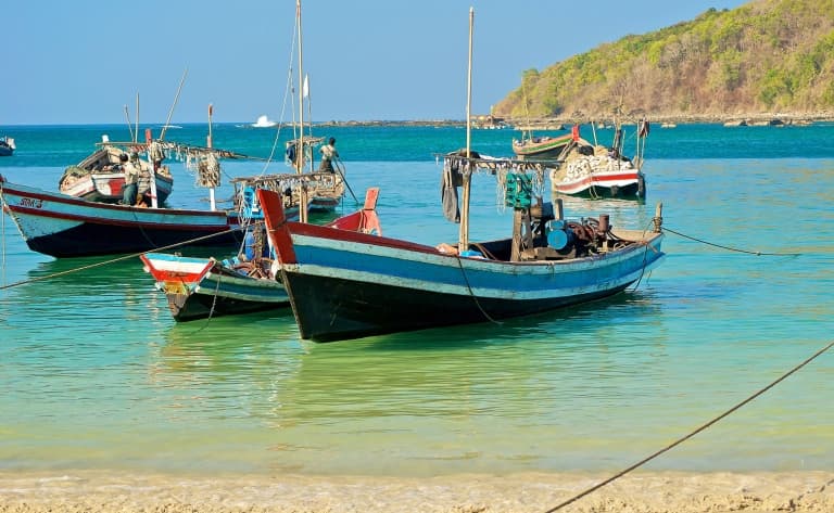 Sur la plage de Ngapali….