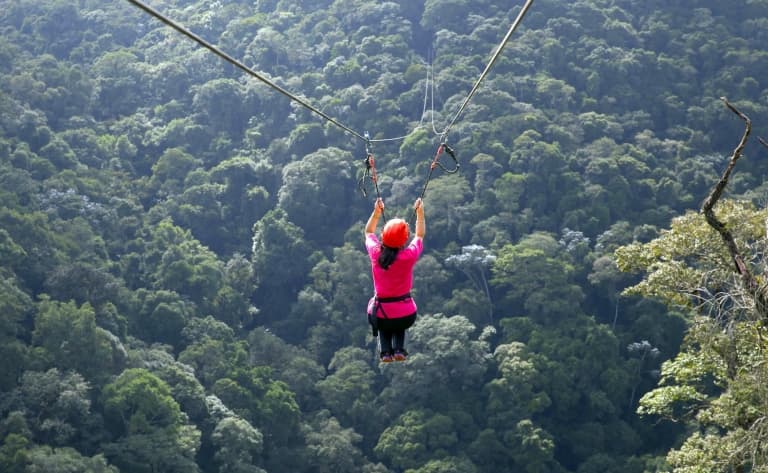 Canopy Tour au dessus du Rio Juramento