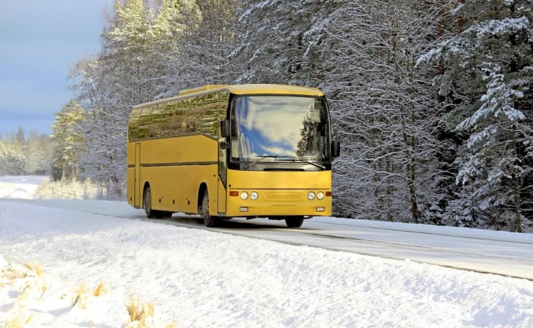 Bus des neiges sur le glacier Columbia Icefield