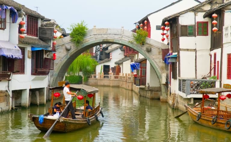 Promenade en gondole, Shen Ting, Zhang Ting