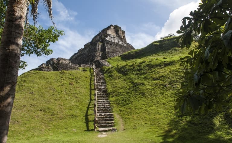 De l’ombre des temples à la lumière des Caraïbes !