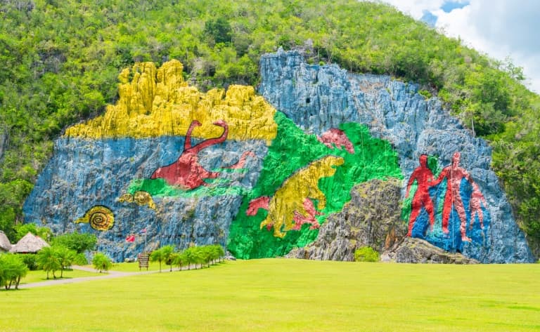 La grotte de l’Indien et le mural de la Préhistoire…