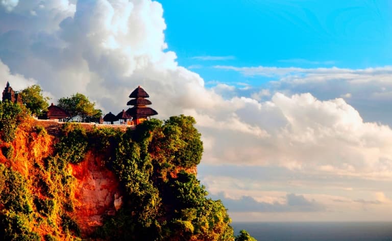 Découverte de la presqu’île de Bukit et du  temple d’Uluwatu