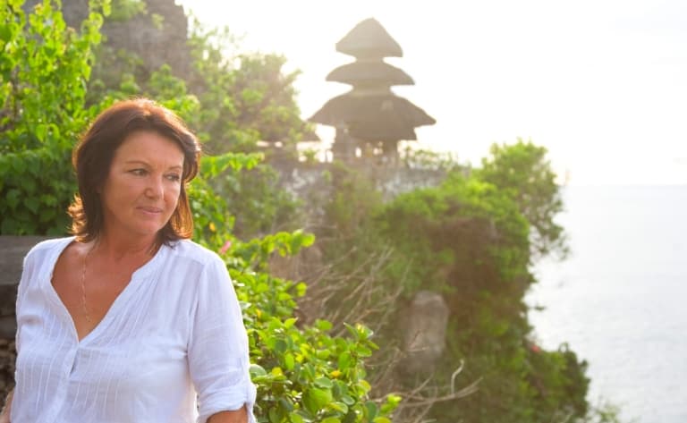 Visite du temple d'Uluwatu, détente sur la plage