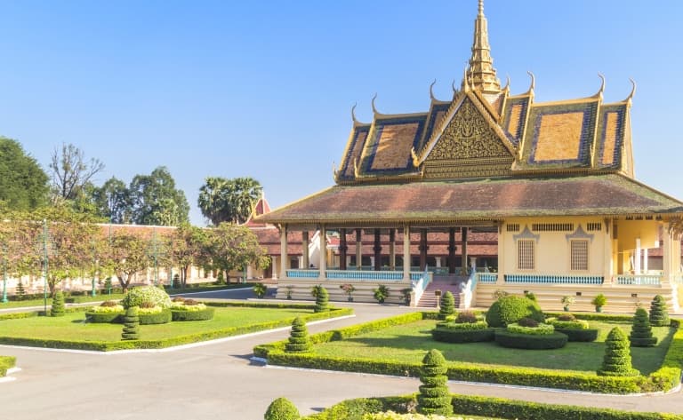 Arrivée à Phnom Penh